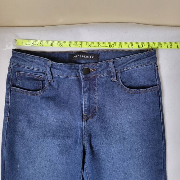 Prosperity stretch boot cut jeans, size 29 (size 8), inseam 30 long. - Picture 4 of 6